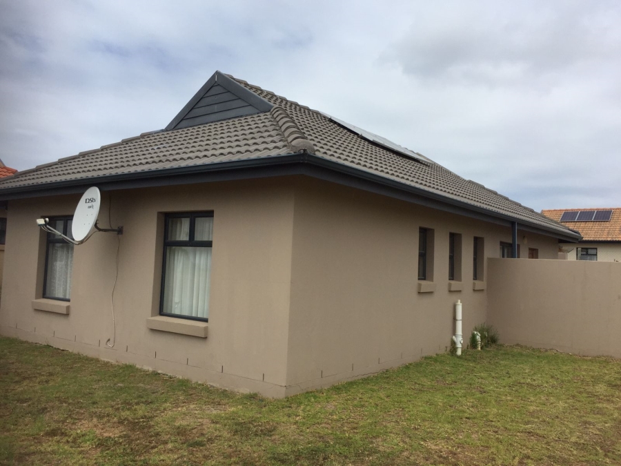 3 Bedroom Property for Sale in Kidds Beach Eastern Cape